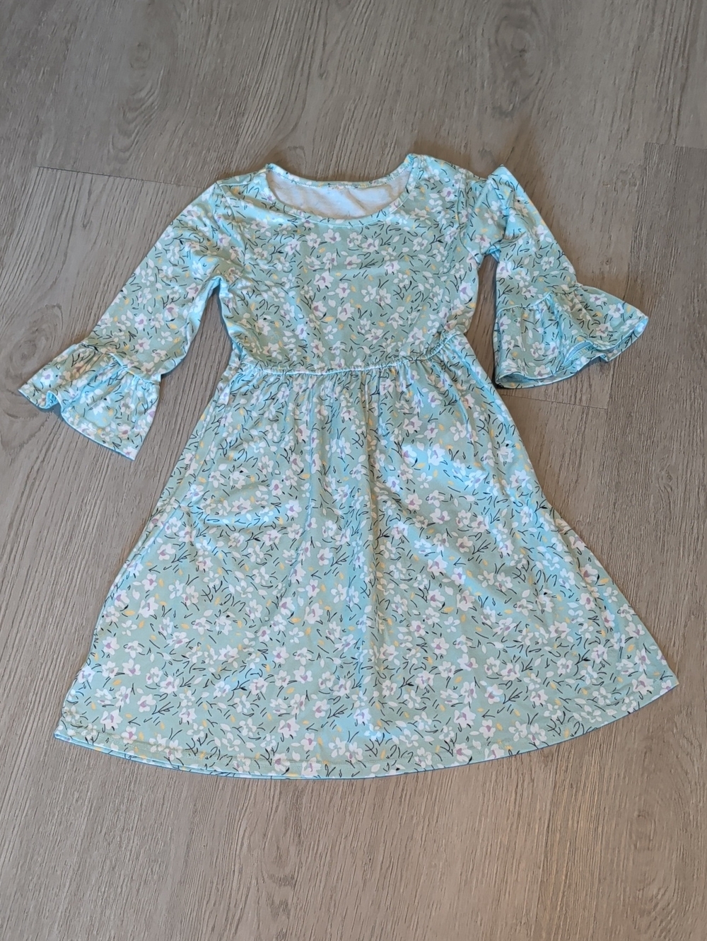 Kids Floral Bell-Sleeve Dress in Mint Green